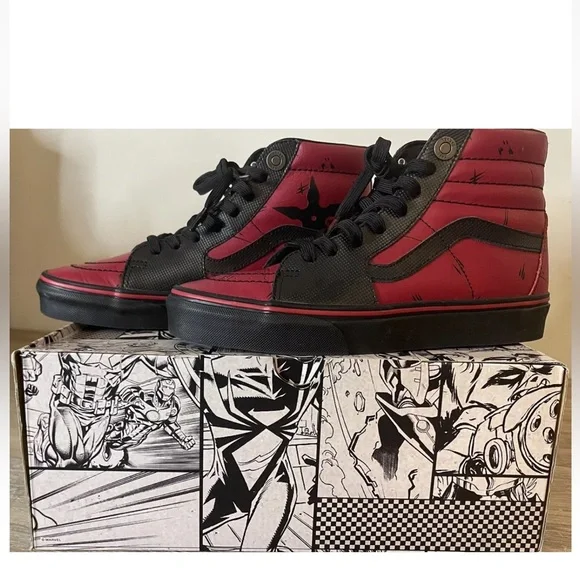 Vans Sk8-Hi (Marvel) DeadPool/Red/Black Sneakers, Men’s Size 7
